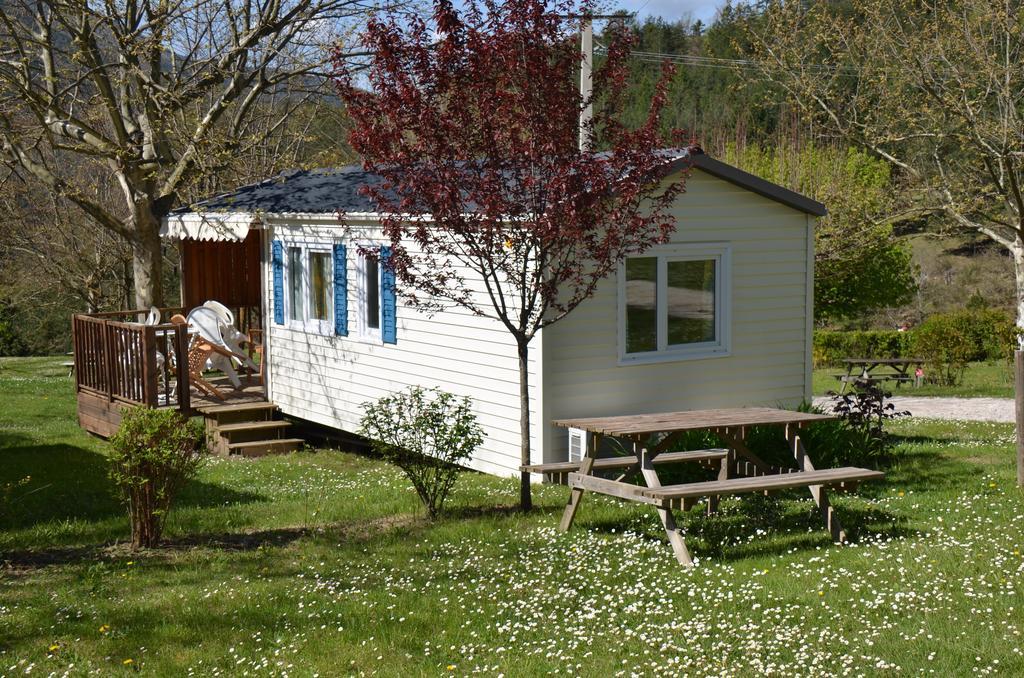 Camping Calme Et Nature Castellane Phòng bức ảnh