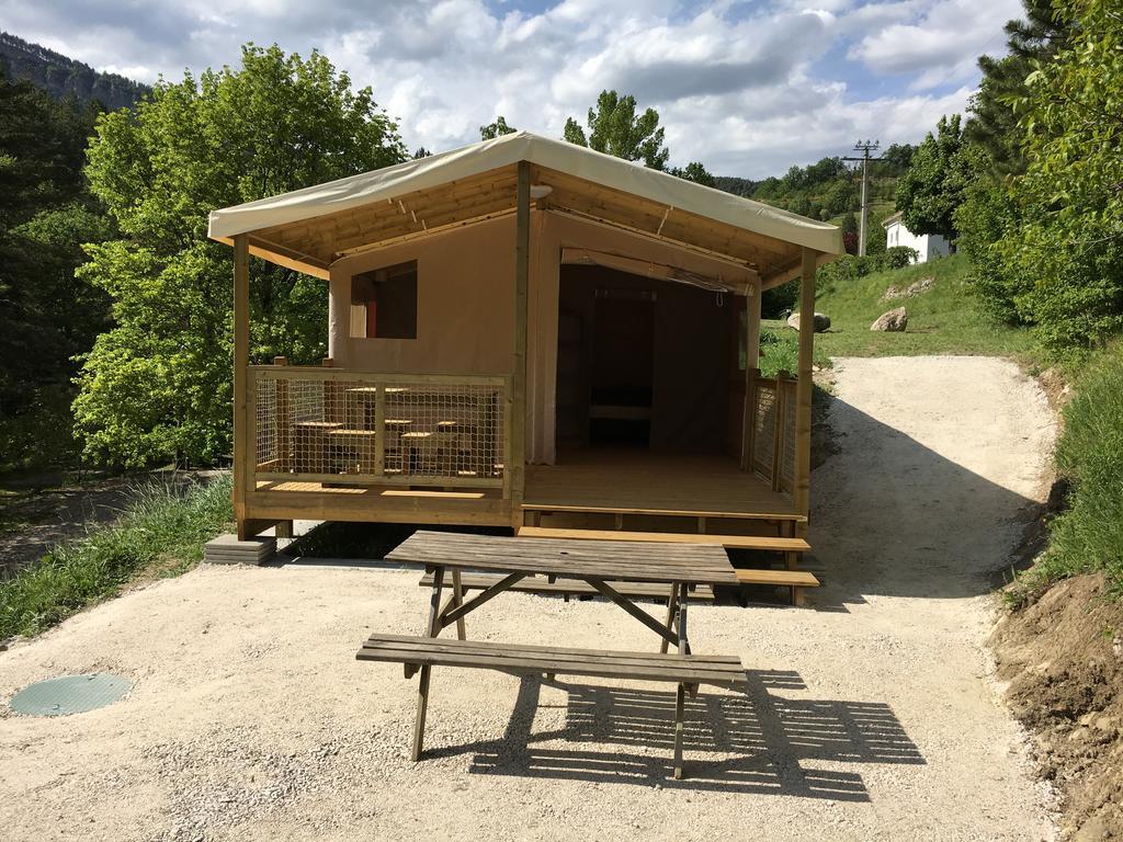 Camping Calme Et Nature Castellane Ngoại thất bức ảnh
