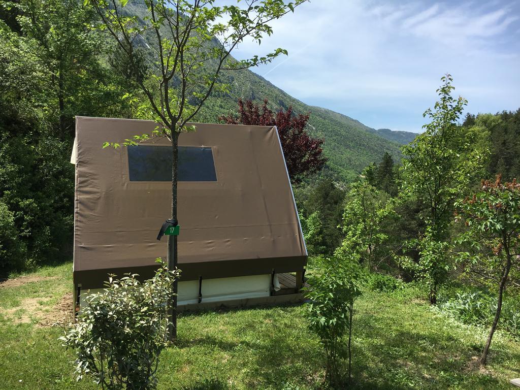 Camping Calme Et Nature Castellane Ngoại thất bức ảnh